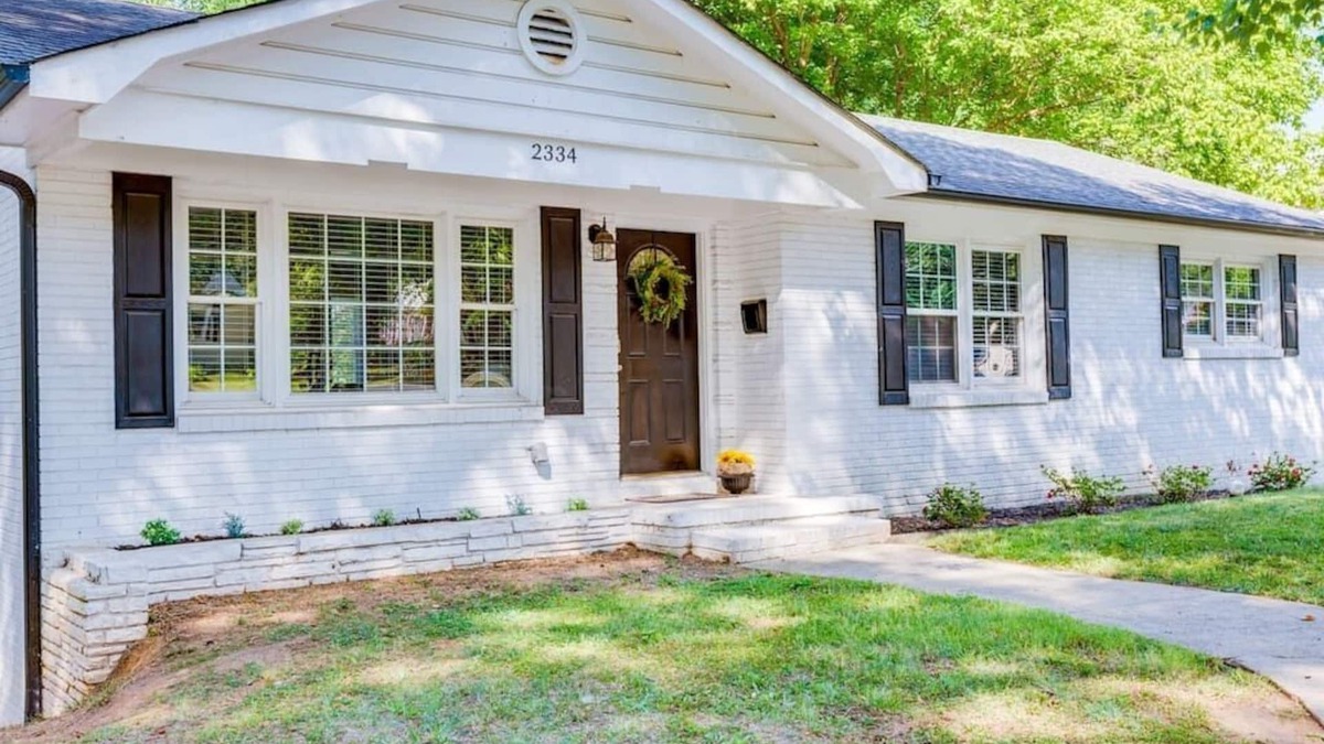Charlotte House | Cozy Home ~7 min to airport&uptown+fire+grillš„