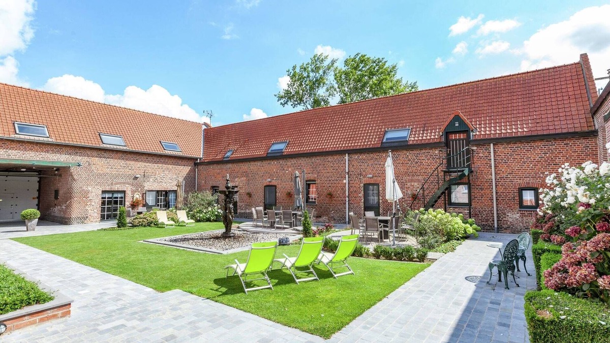 Le Bizet House | Cozy Home for 4 guests