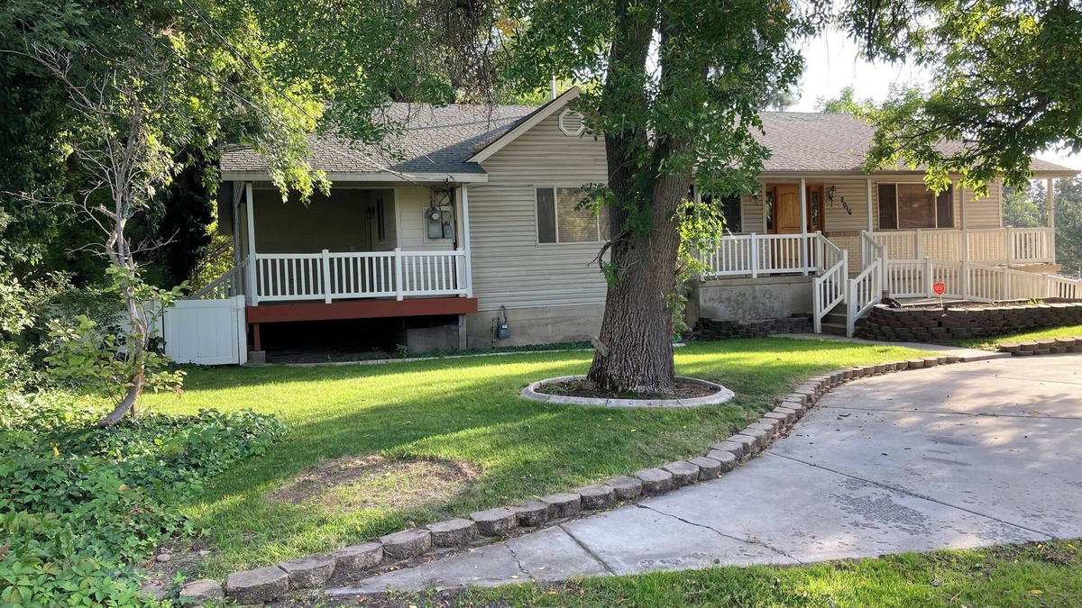 Holladay House | Cozy home for family trip.n5-bedroom house with AC in Salt Lake City