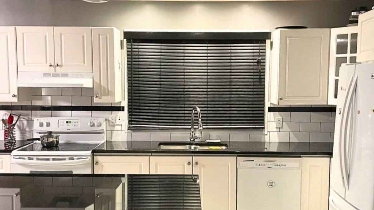 Dartmouth House | Cozy Home - Halifax/Dartmouth, Nova Scotia