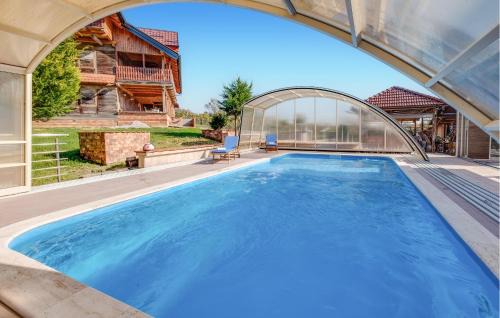 Lekenik House | Cozy Home In Brezane Lekenicke