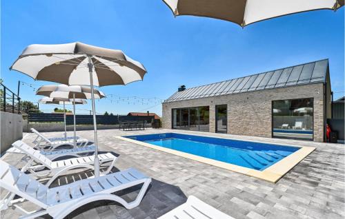 Dugo Selo House | Cozy Home In Dugo Selo With Sauna