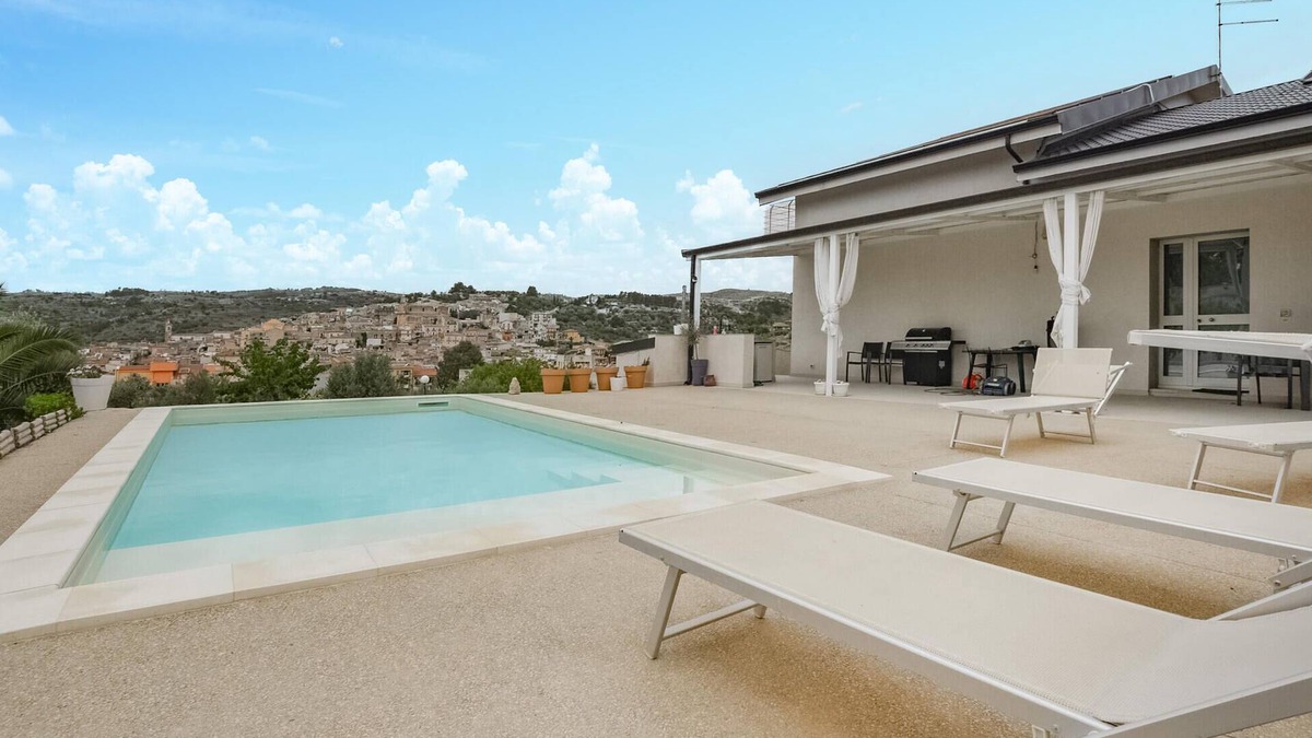 Giarratana House | Cozy home in Giarratana with WiFi