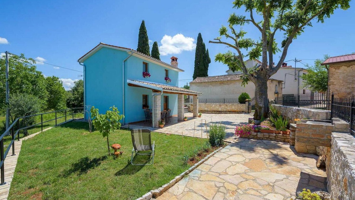 Rakotule House | Cozy home in Motovun with WiFi