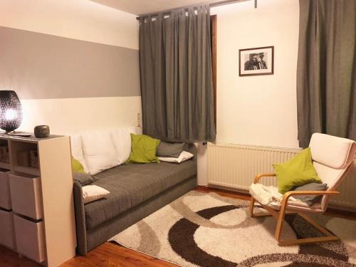 Kapellen Apartment | Cozy Home in Nature Park - Gemütliches Appartement im Ski- und Wandergebiet