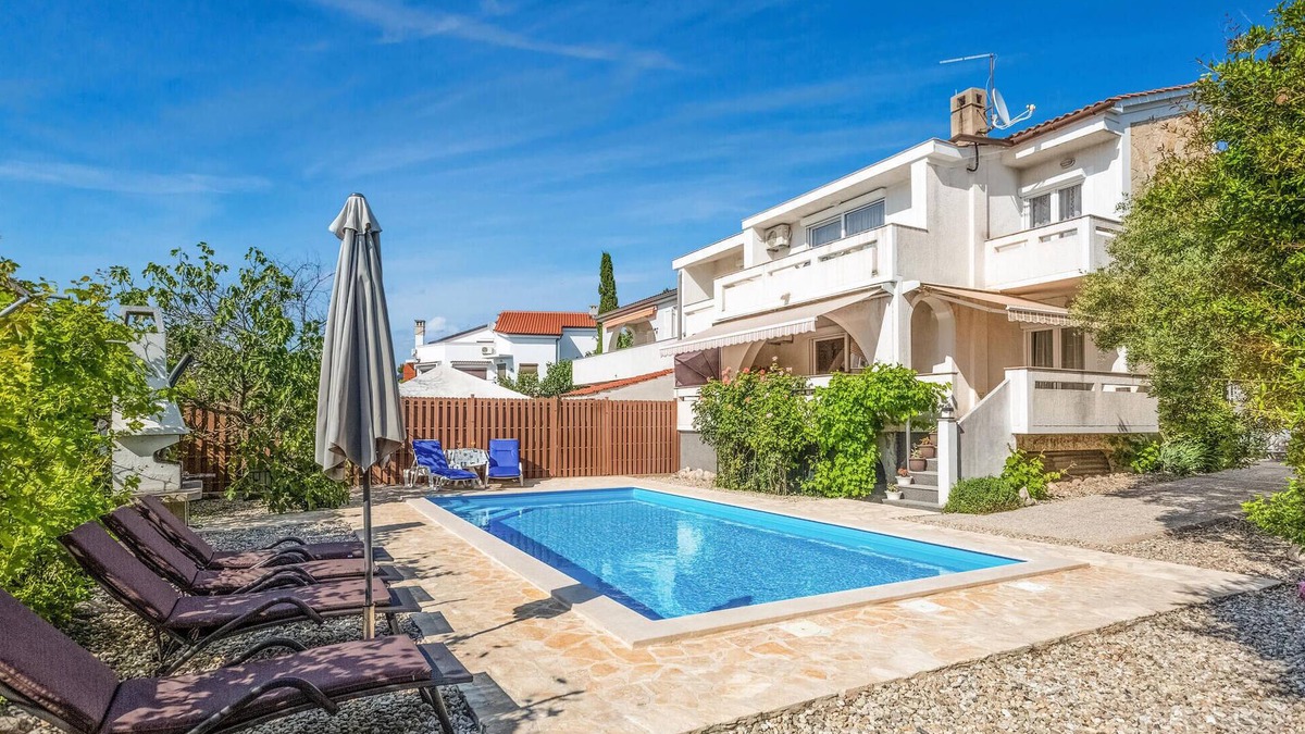 Punat House | Cozy home in Punat with WiFi