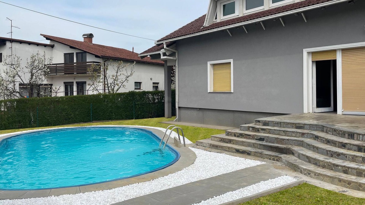 Kraljevec Sesvetski House | Cozy home in Sesvete with WiFi