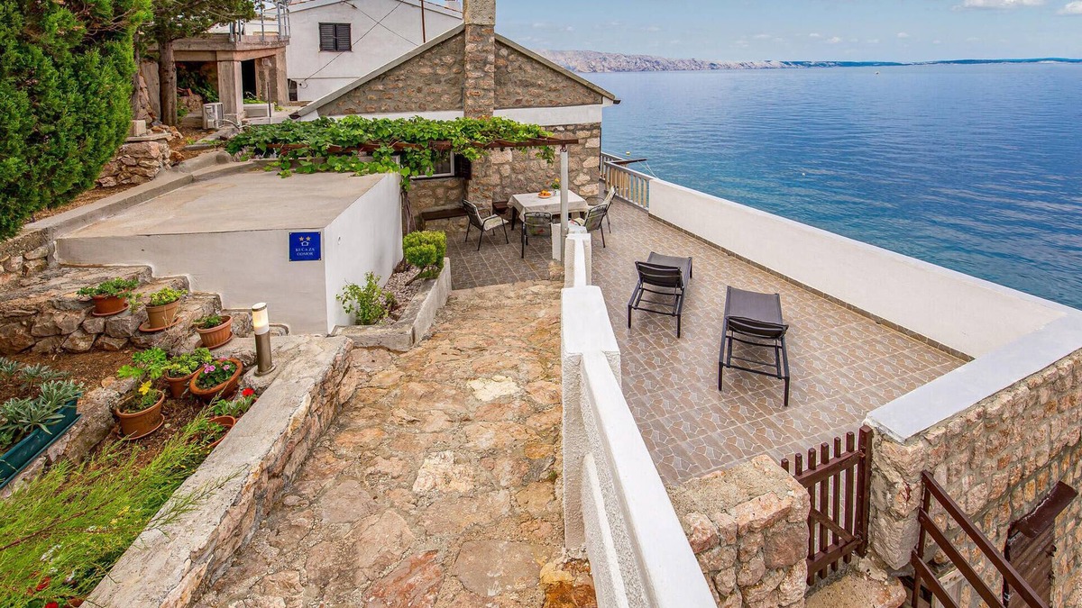 Senj House | Cozy home in Starigrad