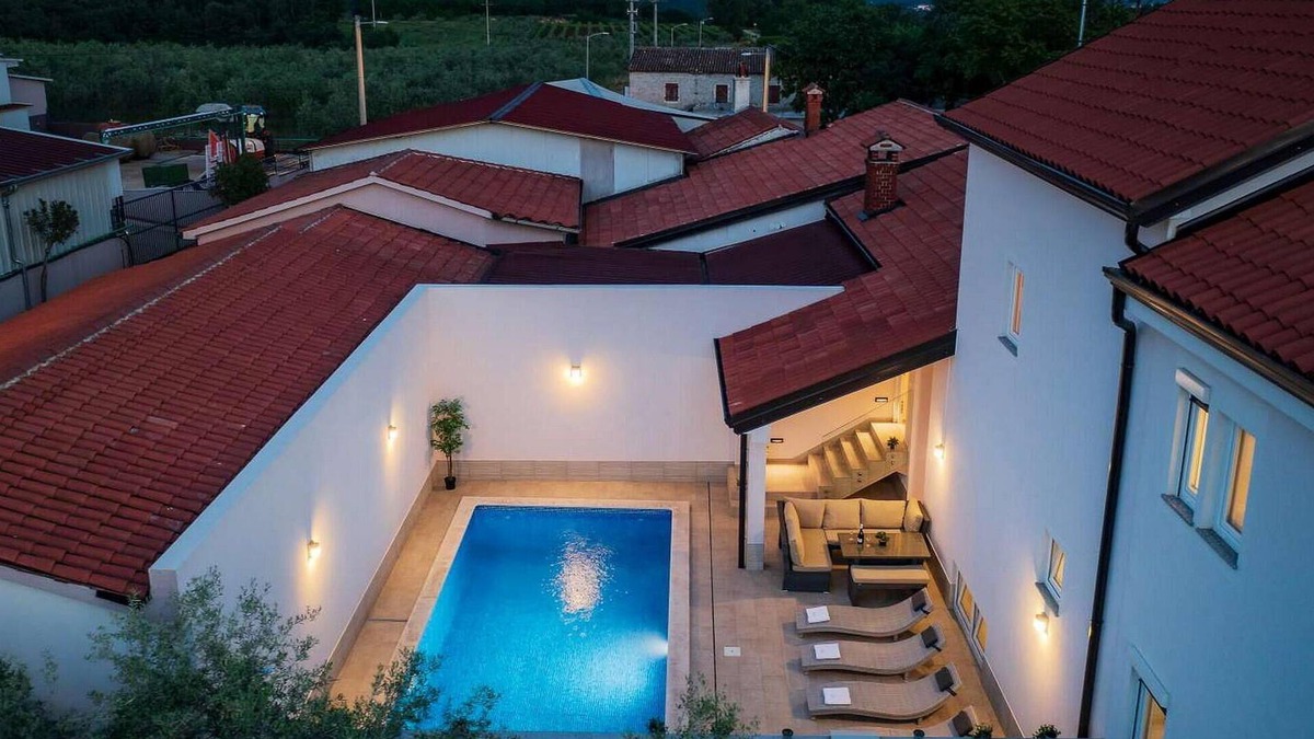 Visnjan House | Cozy home in Visnjan with sauna