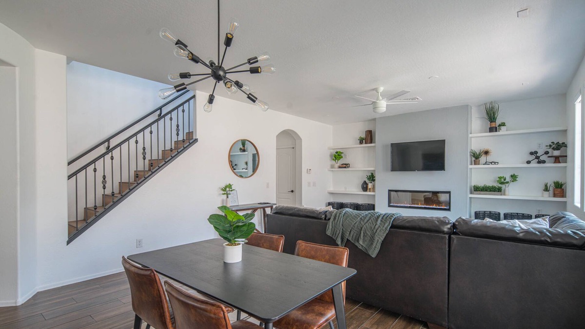Sonoran Foothills House | Cozy Home w/Incredible Backyard, BBQ, Putting and Gas Fire Pit