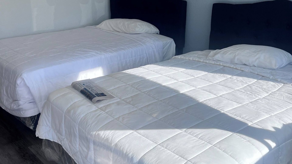 Lordsburg Hotel | Cozy hotel in Lordsburg with dining, market, and parks nearby, Main St/Exit 22