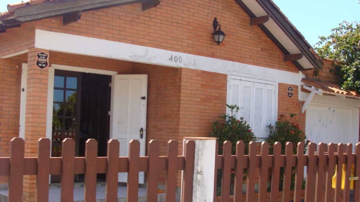 Tramandai House | Cozy house, 3 bedrooms, living room, kitchen, Wi-Fi 200 mega, smart TV