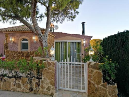 Los Arenales del Sol House | Cozy House in Elx + Pool