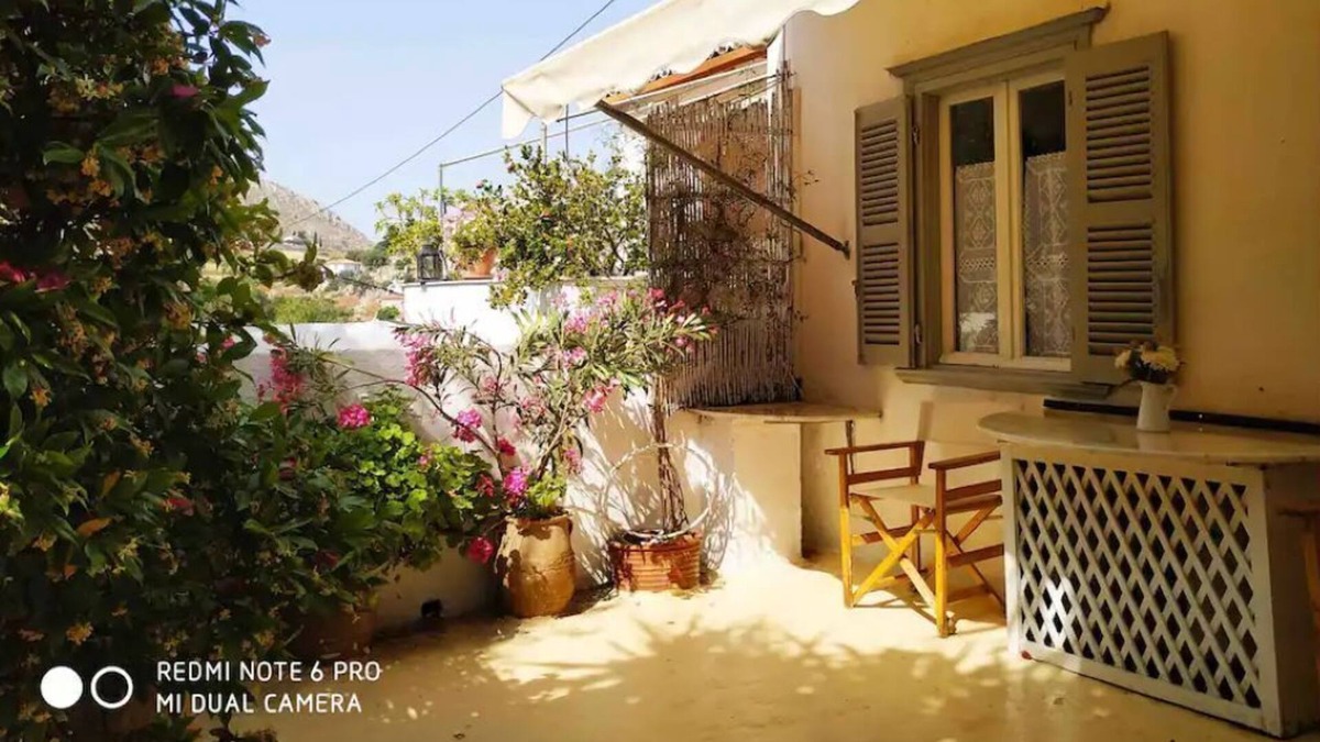 Keratea Apartment | Cozy house in Kamini