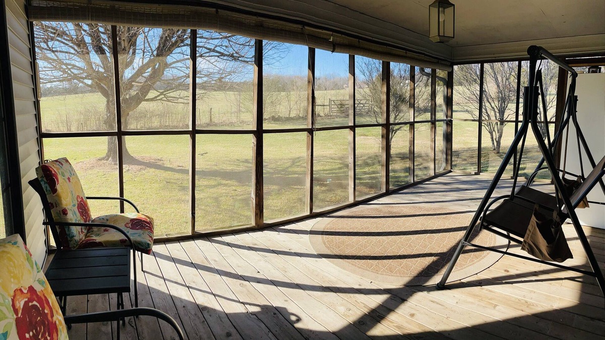 Athens - Sweetwater House | Cozy house in the country close to town!