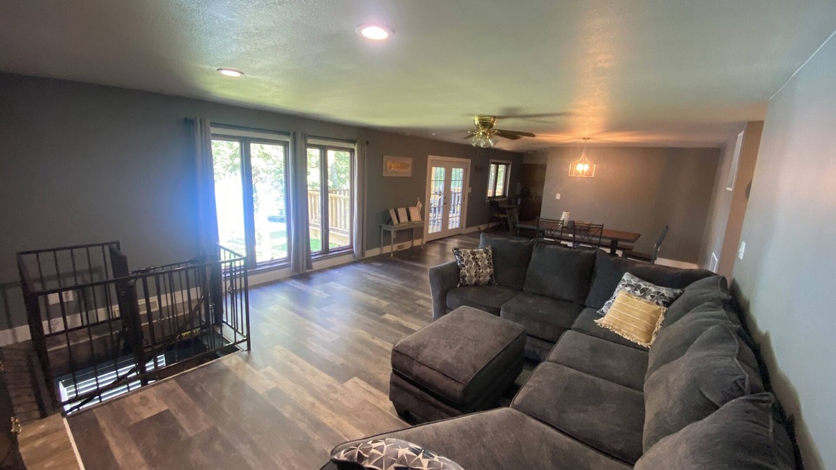 Horseshoe Bend House | Cozy house on the lake minutes from the golf course