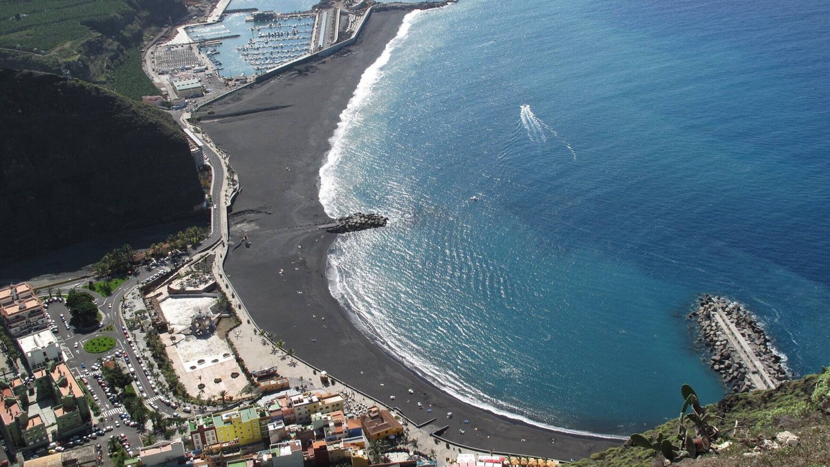 Tijarafe House | Cozy house surrounded by palms, western, views to the Atlantic, best climate