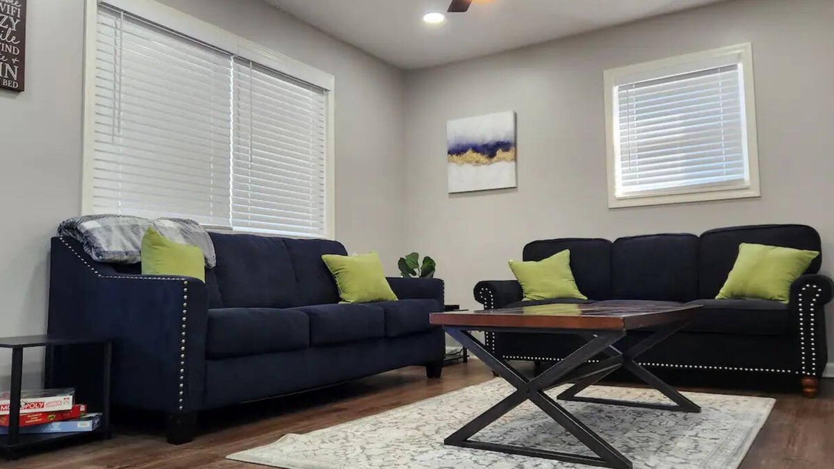 Indianapolis House | Cozy house will sleep many. Ten minutes from downtown.