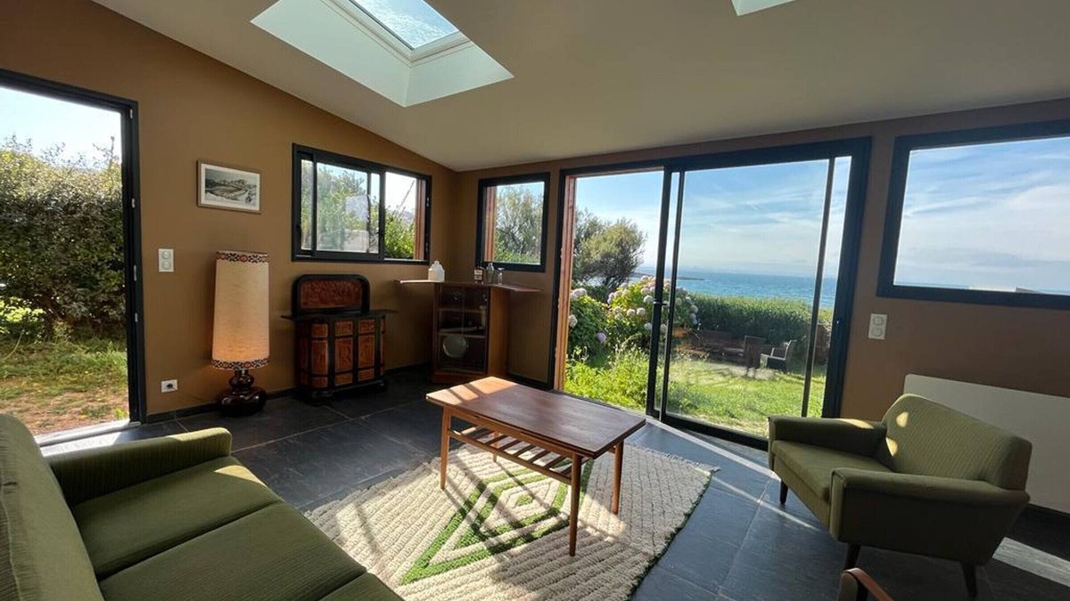 Fermanville Cottage | Cozy house with garden and direct sea access