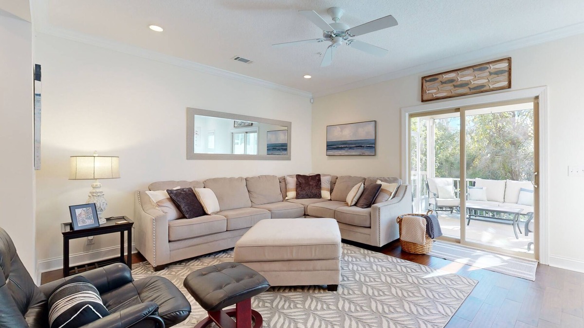 Epworth Acres House | Cozy island townhouse w/screened porch, shared pool, & serene pond views
