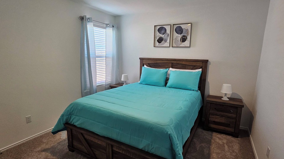 Hutto House | Cozy K&BM Town Home