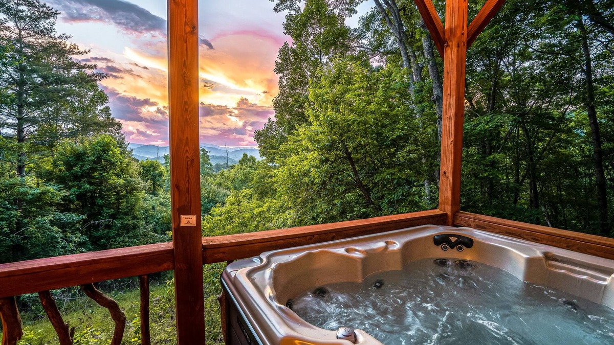 Franklin Cabin | Cozy & kid friendly cabin w/million $ views, hot tub, game room, and fire pit!