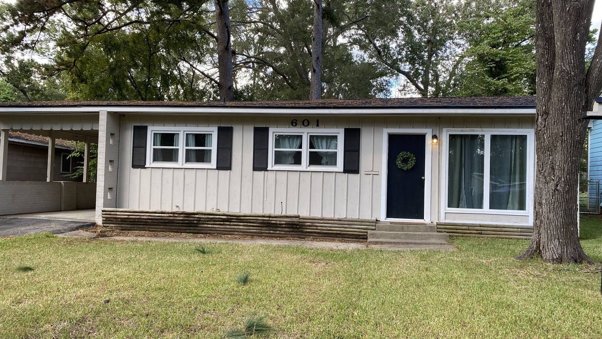 Kilgore House | Cozy Kilgore Home in quiet neighborhood