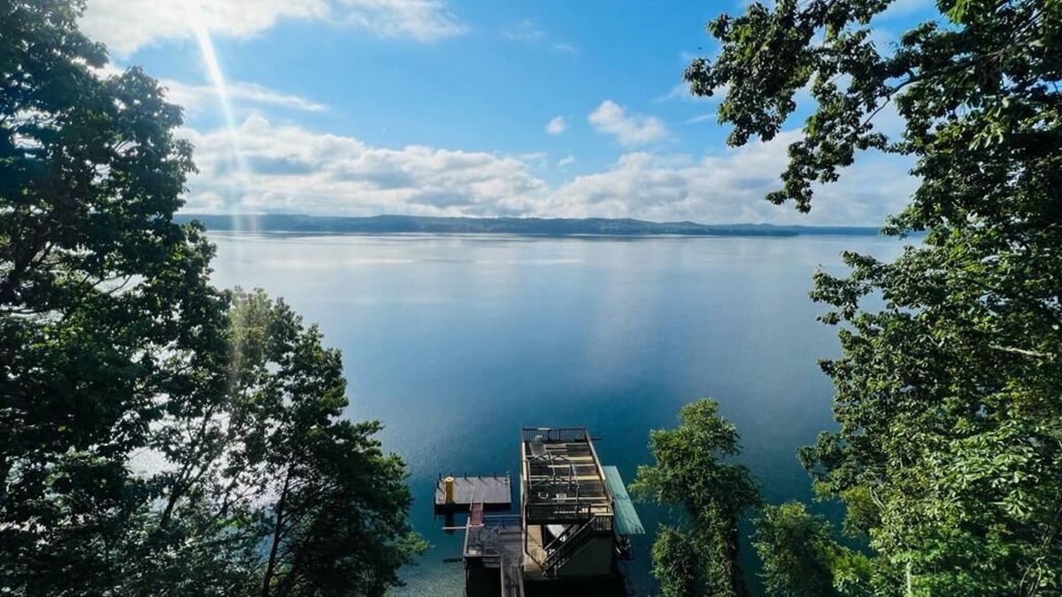 Iuka House | Cozy Lake House! Spacious boat dock with swimming deck and awesome views.