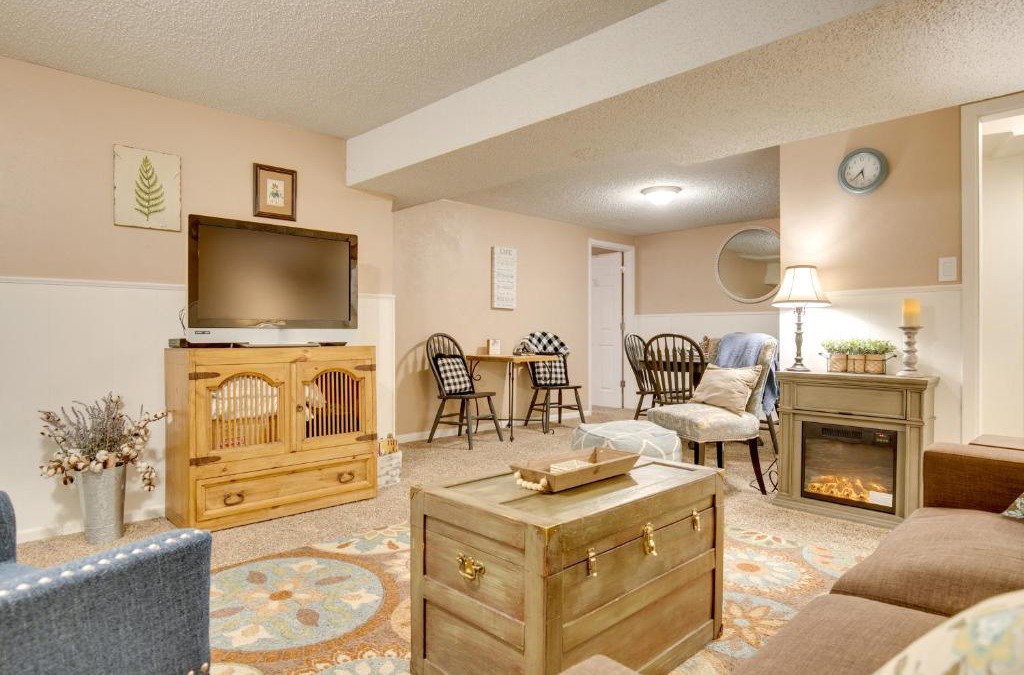Lakewood Apartment | Cozy Lakewood Gem with Patio, 8 Mi to Red Rocks!