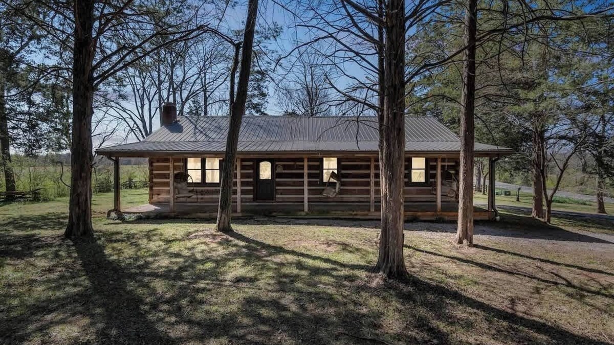 Murfreesboro House | Cozy Lux Cabin With Game Room