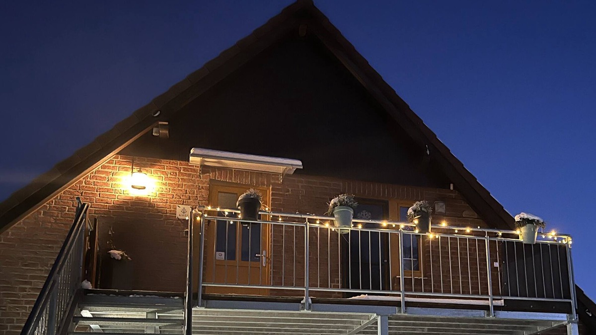 Osterbruch Apartment | Cozy, modern vacation apartment. Quiet, yet central location.