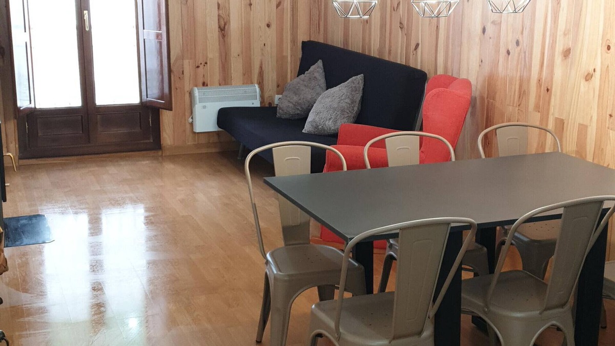 Canfranc Apartment | Cozy Mountain Apartment with Fireplace near Astun & Candanchu Ski Resorts