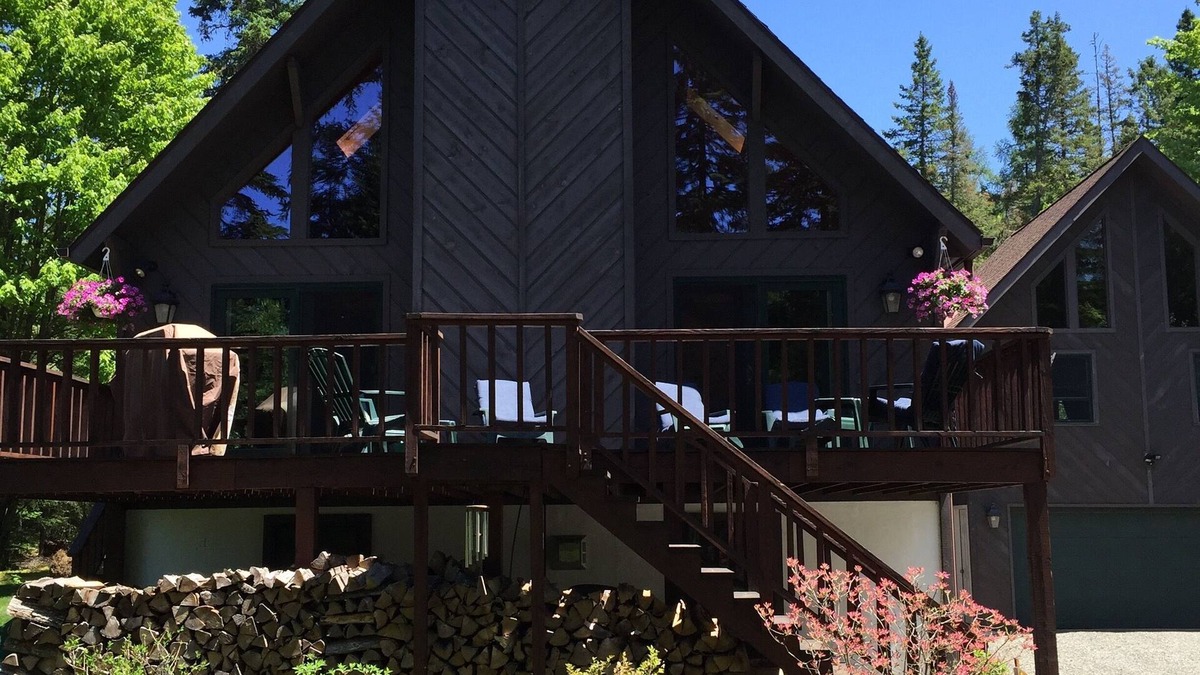 Lake Placid Apartment | Cozy Mountain Retreat Near Olympic Venues And Whiteface Mountain STR200085