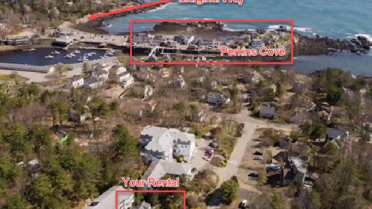 Ogunquit Condo | Cozy Nautical Getaway in Cape Neddick