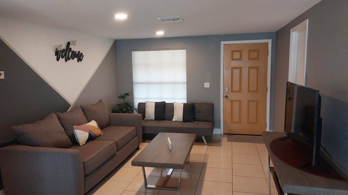 Northlakes House | Cozy near to Busch Garden, Airport, Raymond James Stadium and more