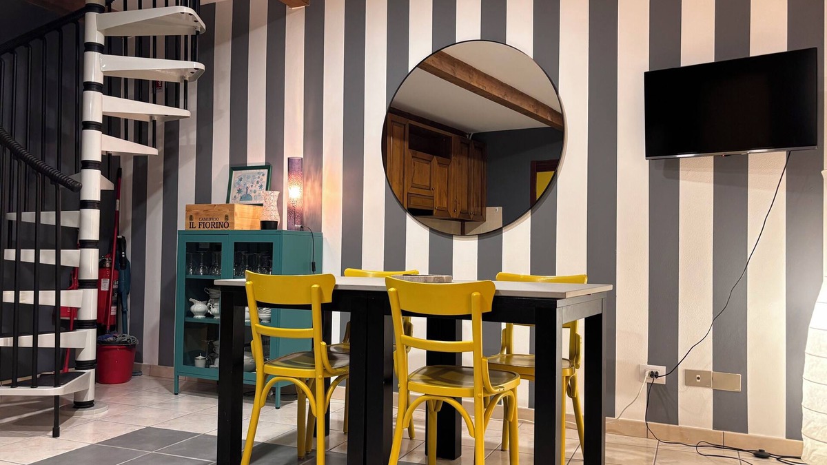 Omegna Apartment | Cozy nest in the historic center