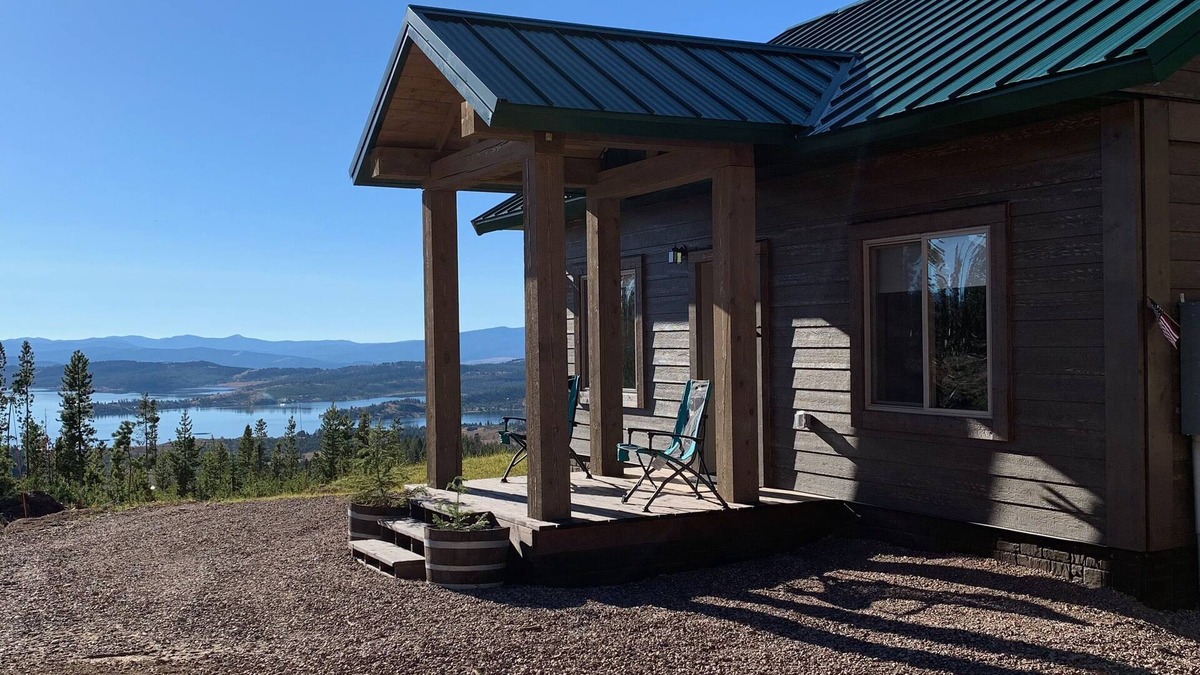 Georgetown House | Cozy new mountain guesthouse with epic view of Georgetown Lake and Pintler Range