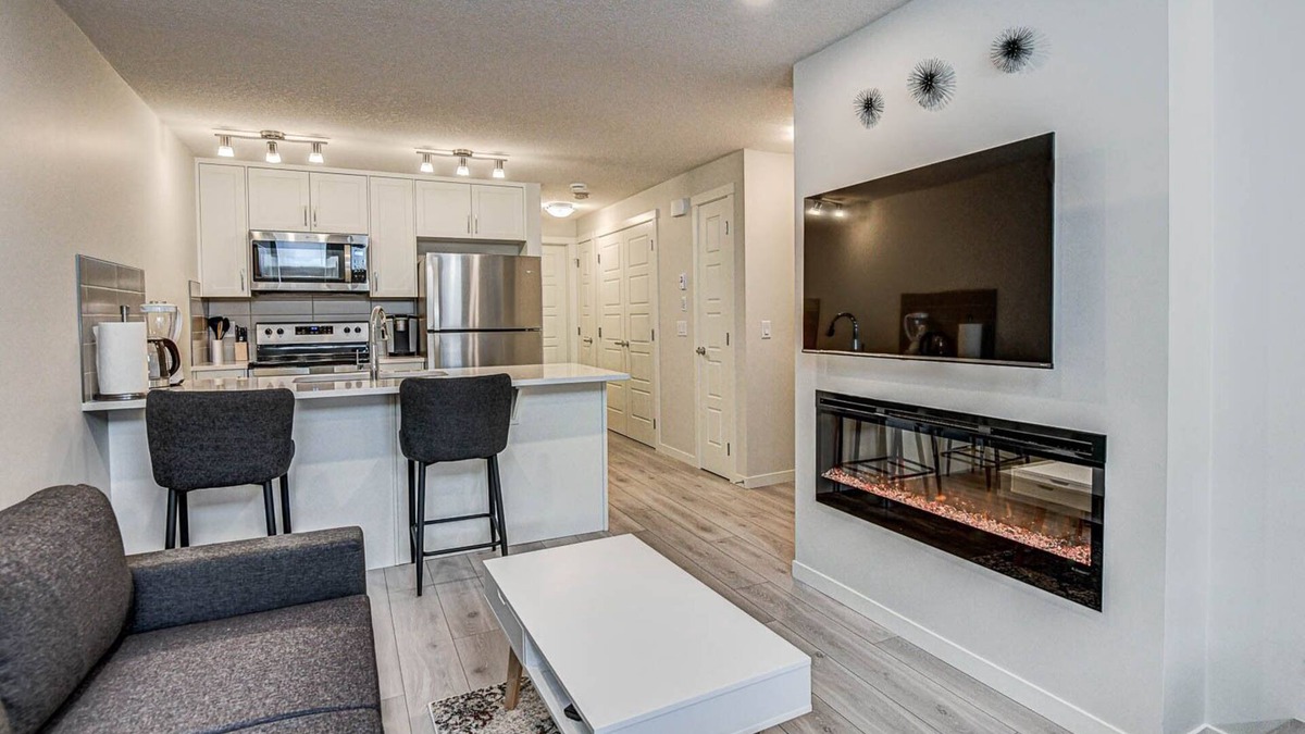 Southeast Calgary Apartment | Cozy New Suite in South Calgary