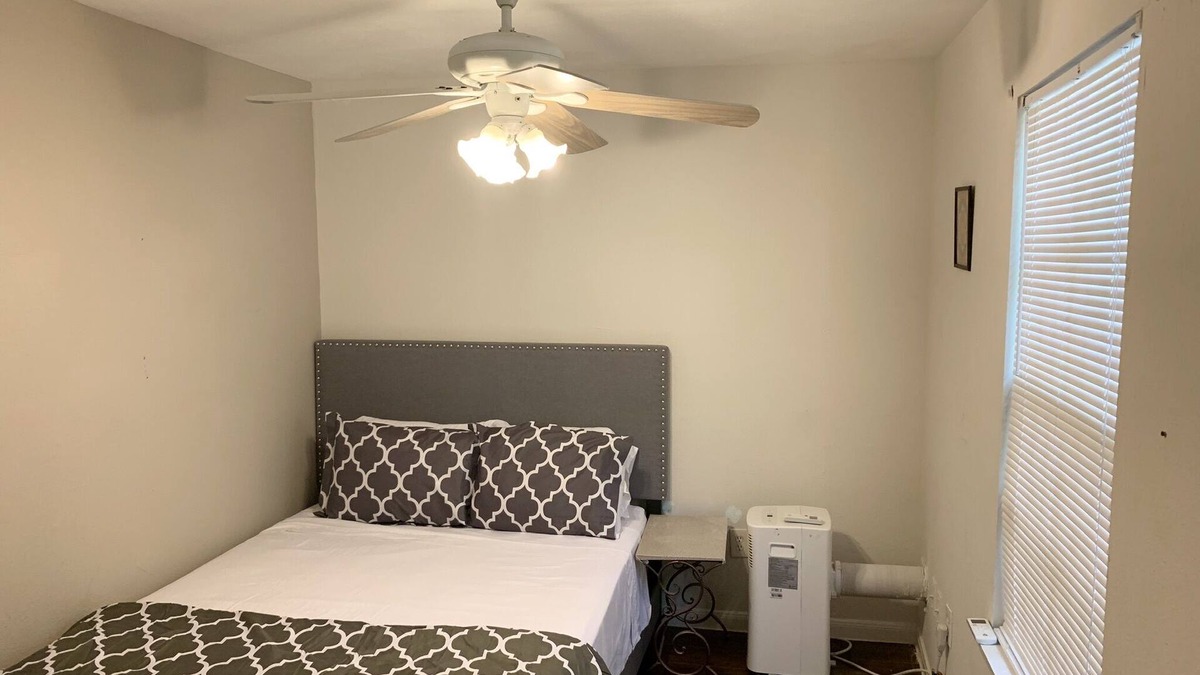 Houston House | Cozy one bedroom apartment