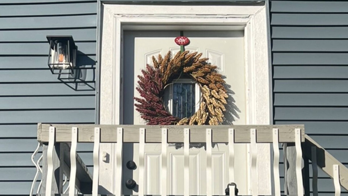Milwaukee Apartment | Cozy one bedroom apt. Centrally located.nnnnnnnnnn
