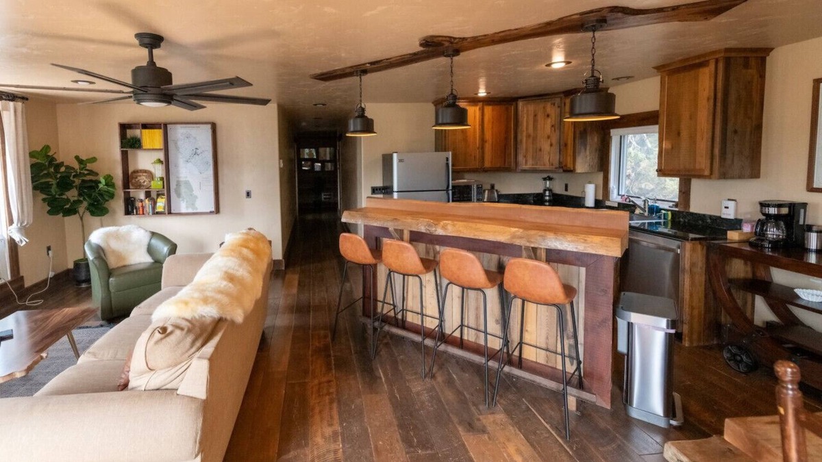 Coram Cabin | Cozy, pet-friendly loft cabin just outside Glacier NP!