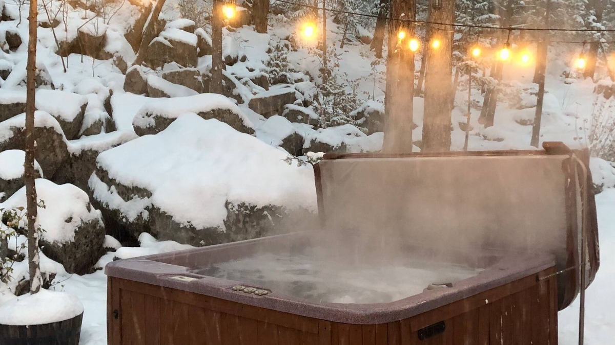 Lyons Cabin | Cozy private cabin nestled in the rocks near fishing and hiking with hot tub