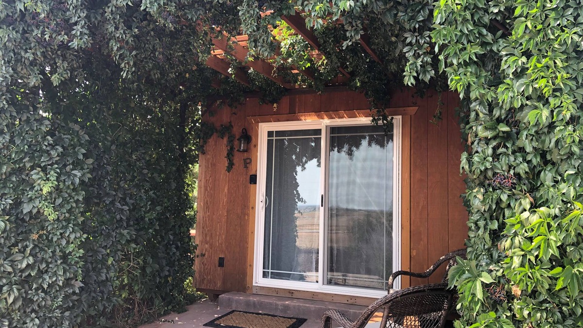 Blanding House | Cozy, Private - Central to Many National Parks! Parking for ATV Trailers.