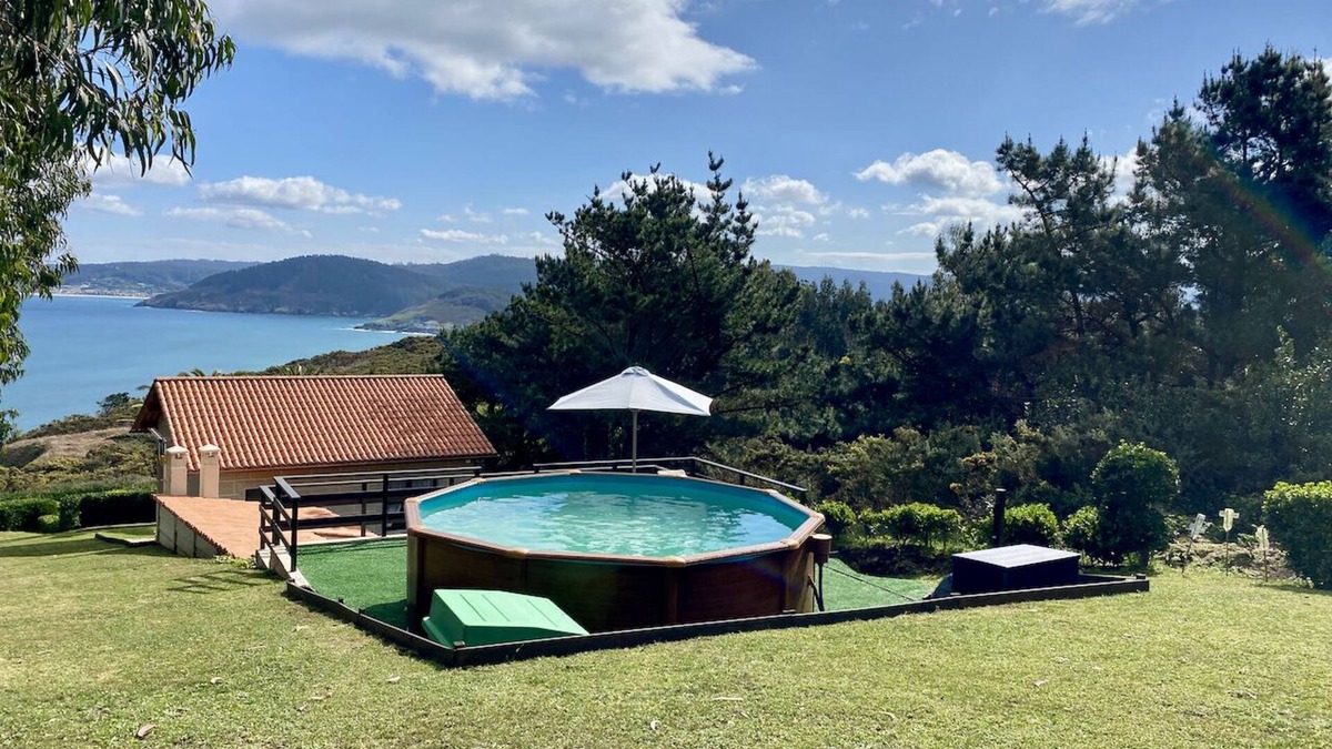 Santa Marta de Ortigueira House | Cozy, private oceanfront cottage with pool just steps to the beach!