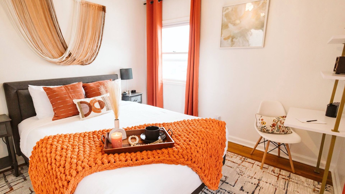 Boise Bench House | Cozy & Quiet | King Bed | Micron | Free Parking
