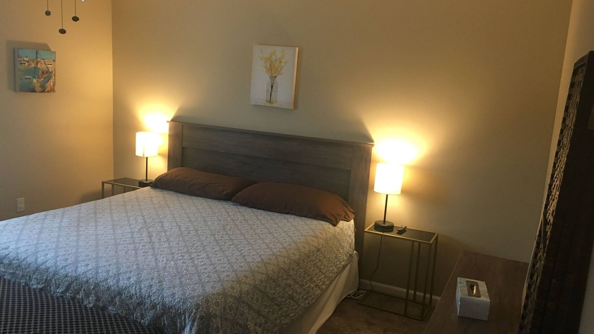 Gibson Apartment | cozy, quiet, rural hideaway close to everything south