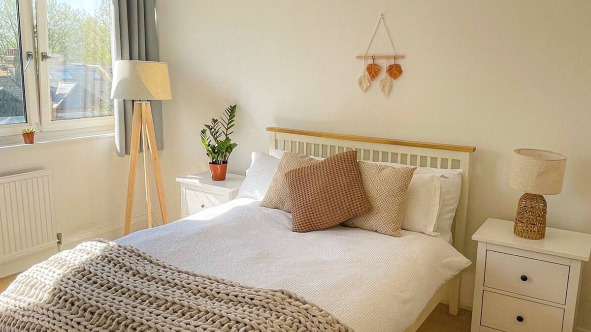 Tooting Apartment | Cozy Relaxing 3 Bed Apartment - 25 mins to Central London