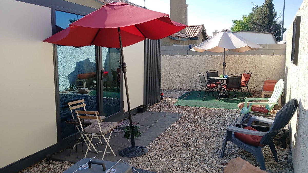 North Las Vegas Apartment | Cozy Relaxing Retreat with private yard only 20mins from the Las Vegas Strip!