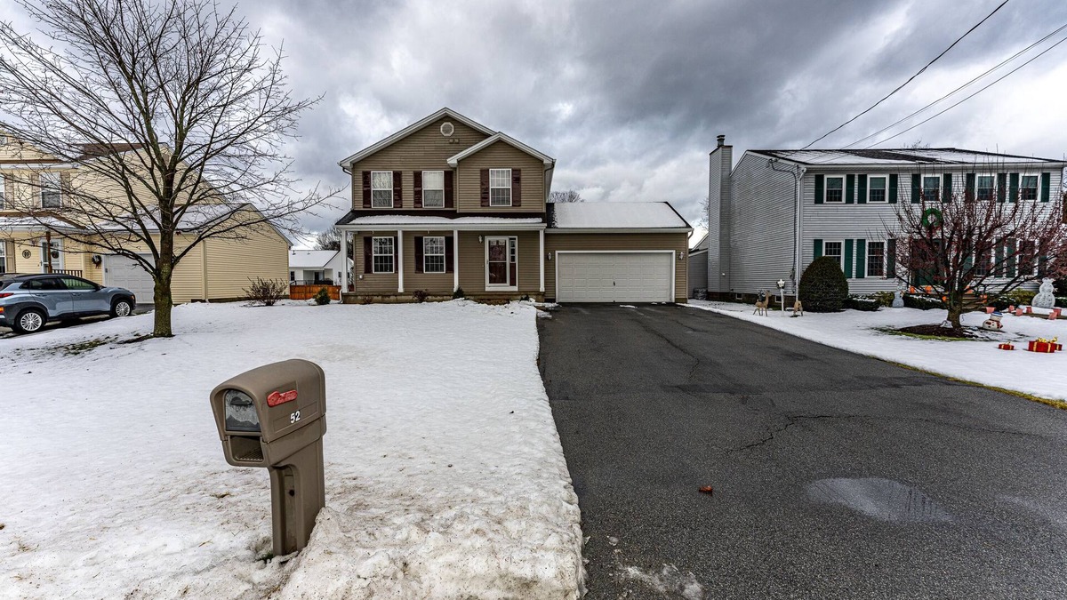 Glens Falls House | Cozy retreat in the heart of the city!