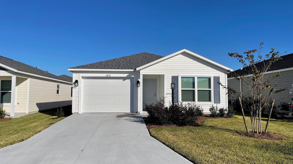 Sumter County House | Cozy Retreat Near Sawgrass Market & Brownwood Paddock Square!